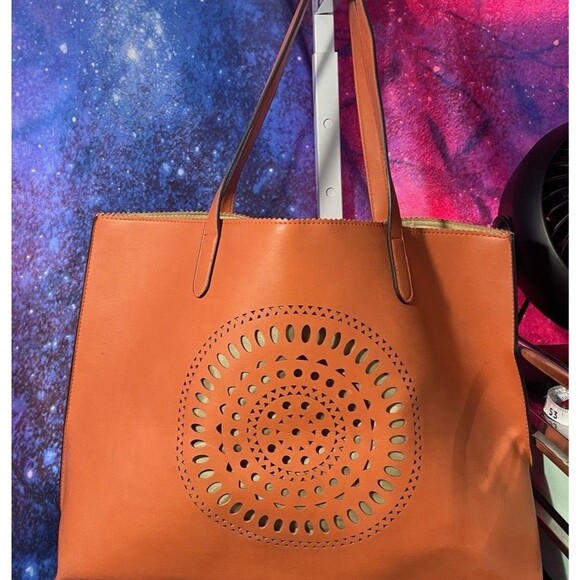 Neiman Marcus Boho Western Orange Tote Bag Laser Cut Medallion Handbag - Picture 6 of 15